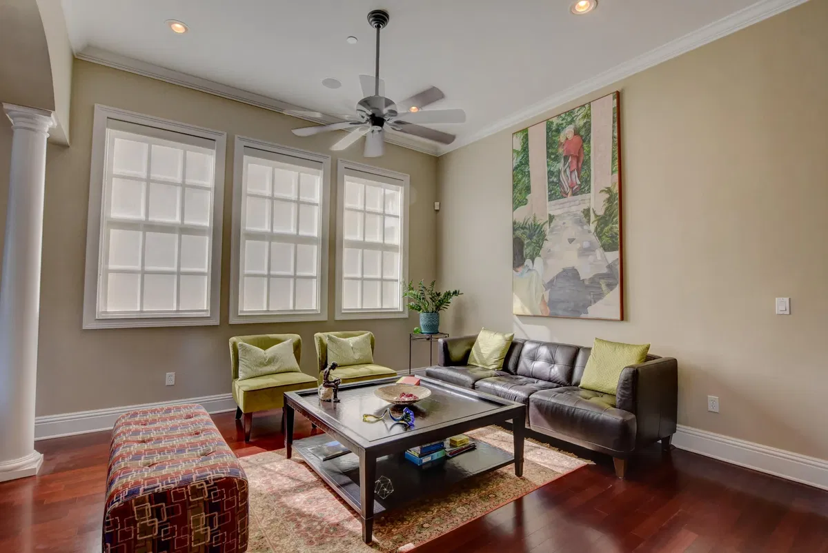 Hamilton Place Unit I photo 4