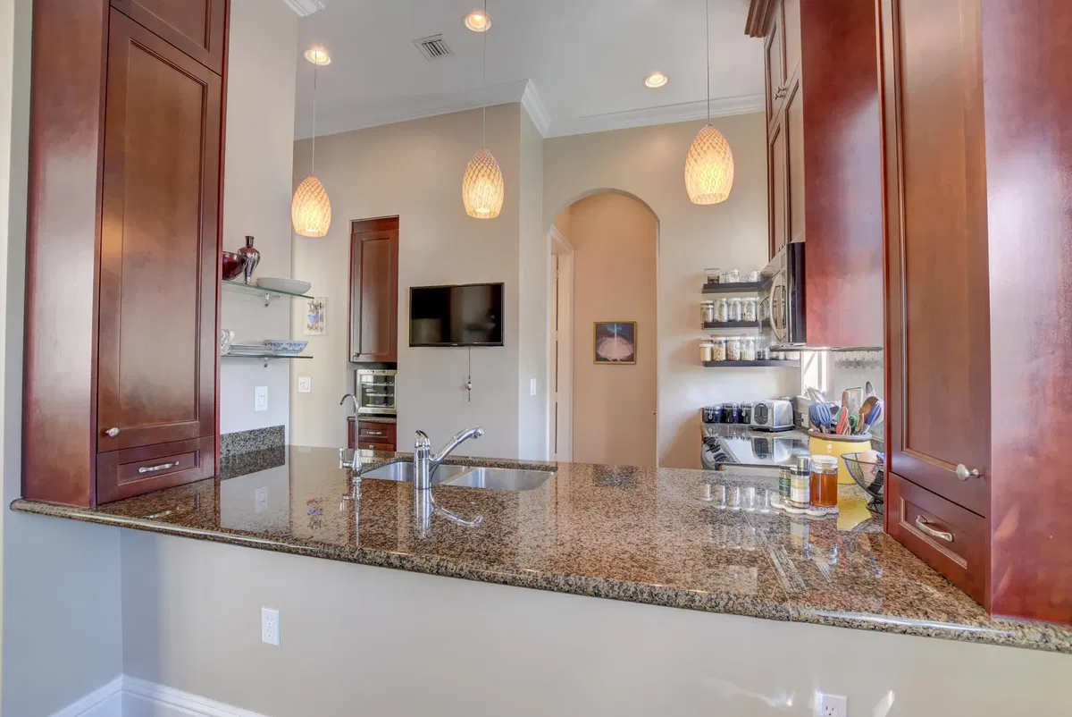 Hamilton Place Unit I photo 10
