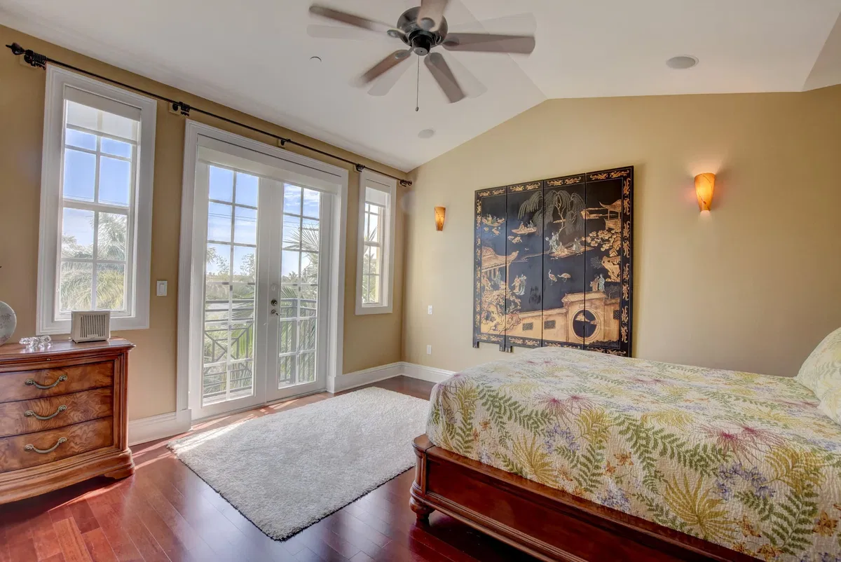 Hamilton Place Unit I photo 16
