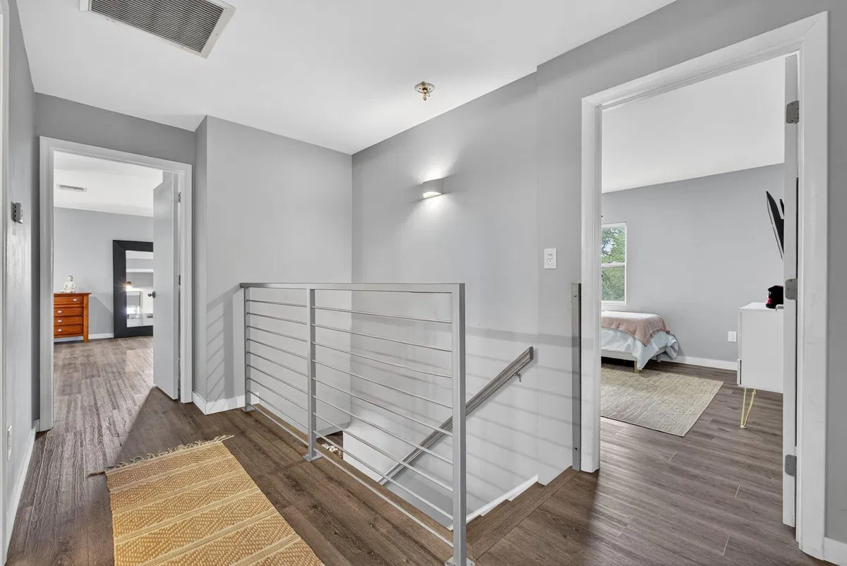 Residence photo 34