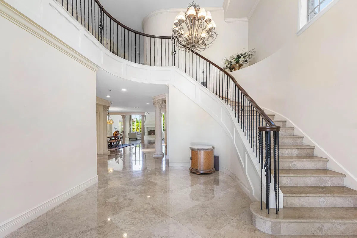 Royal Palm Yacht and Country Club Residence photo 13