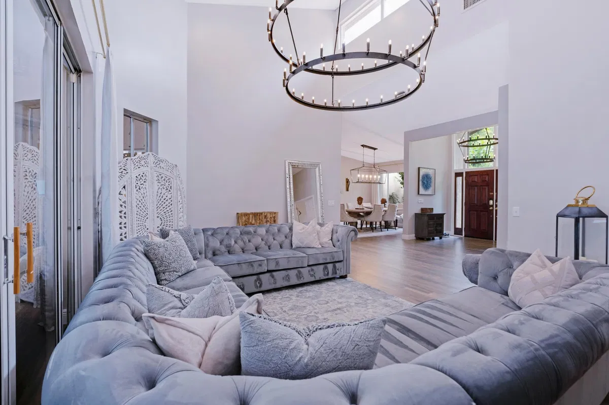 Residence photo 25