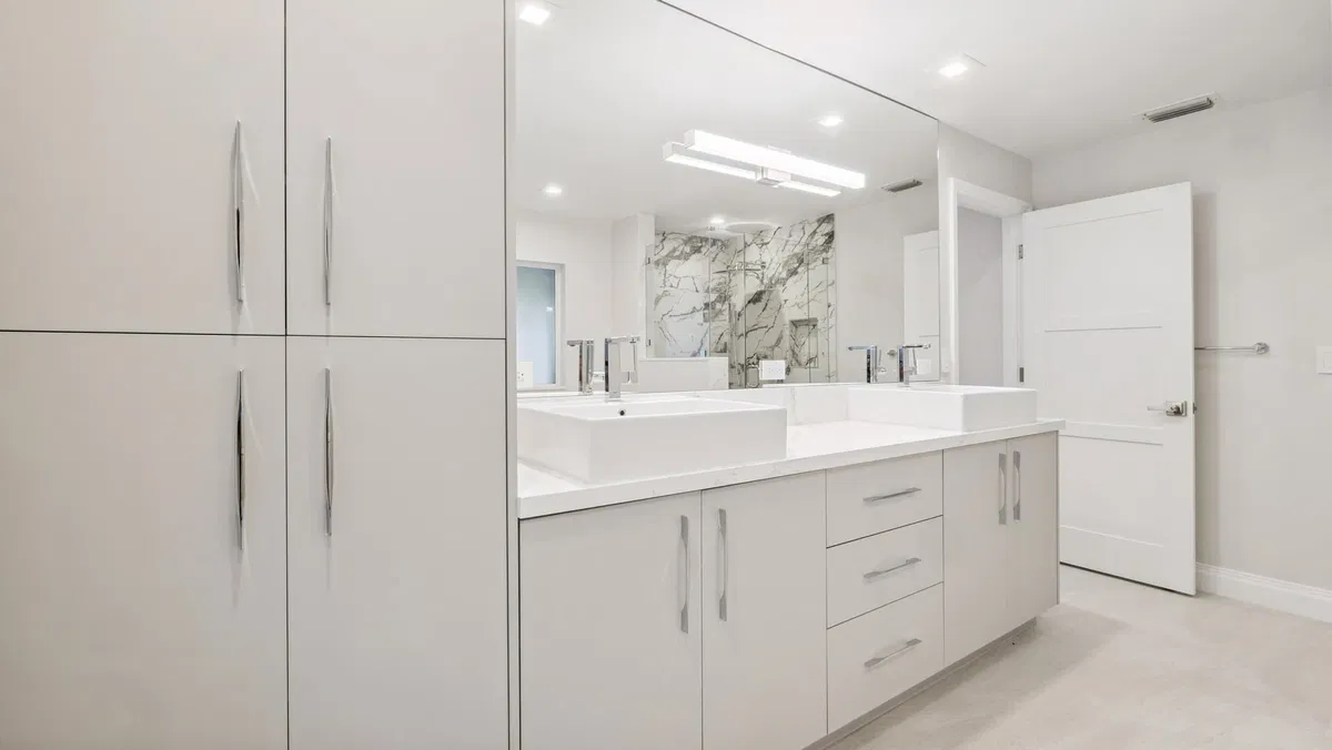 Boca Bath & Tennis Residence photo 16