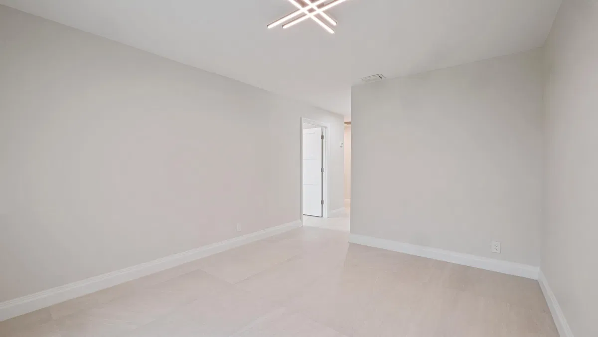 Boca Bath & Tennis Residence photo 43