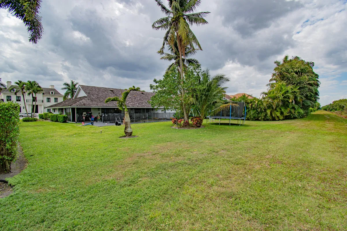 Boca Grove Residence photo 28