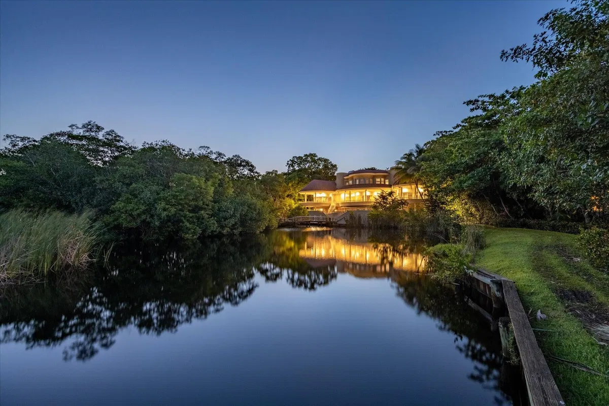 Sewall's Point Residence
