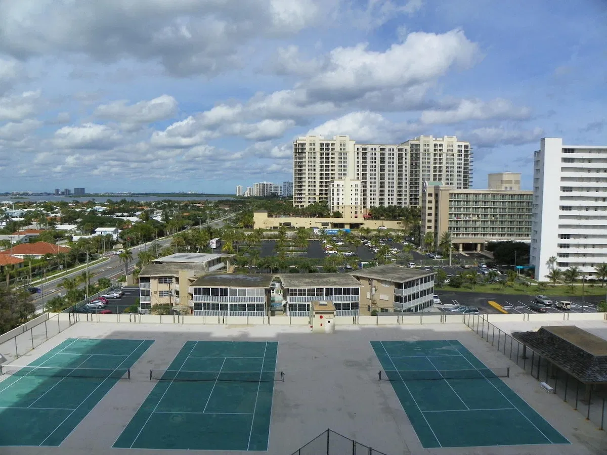 Singer Island Unit 706 photo 25