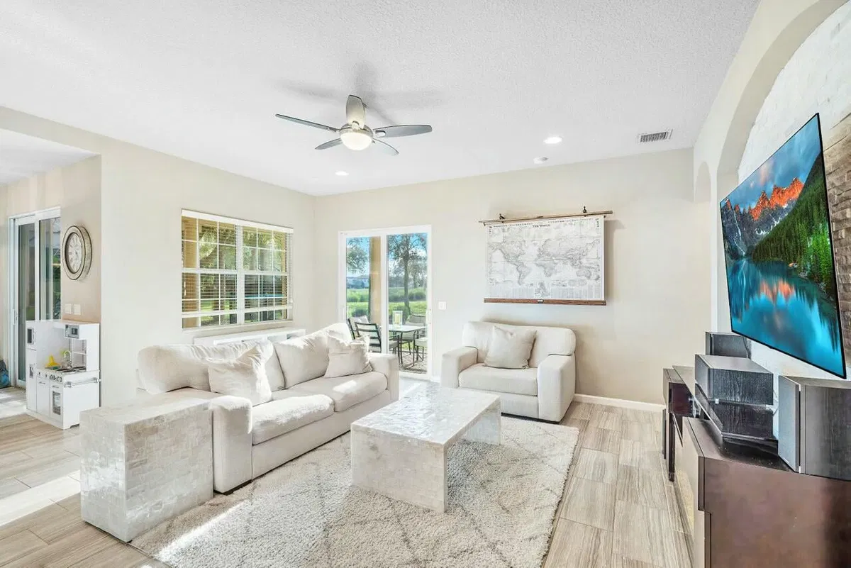 Jupiter Country Club Unit 167 photo 10
