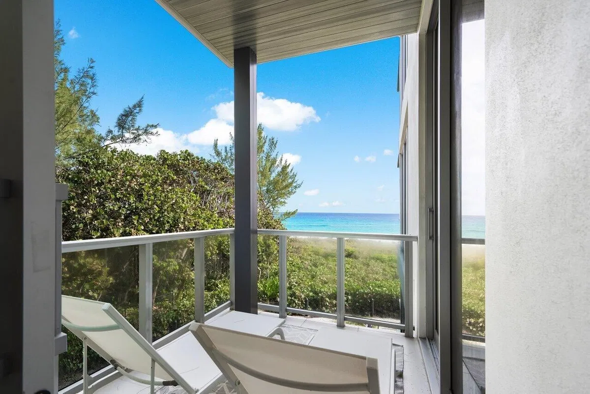 1625 Ocean Unit 10 photo 19