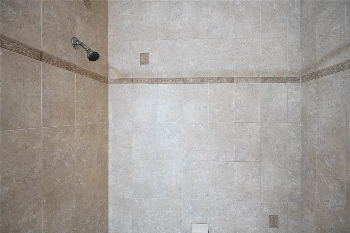 Canterbury Place Residence photo 31