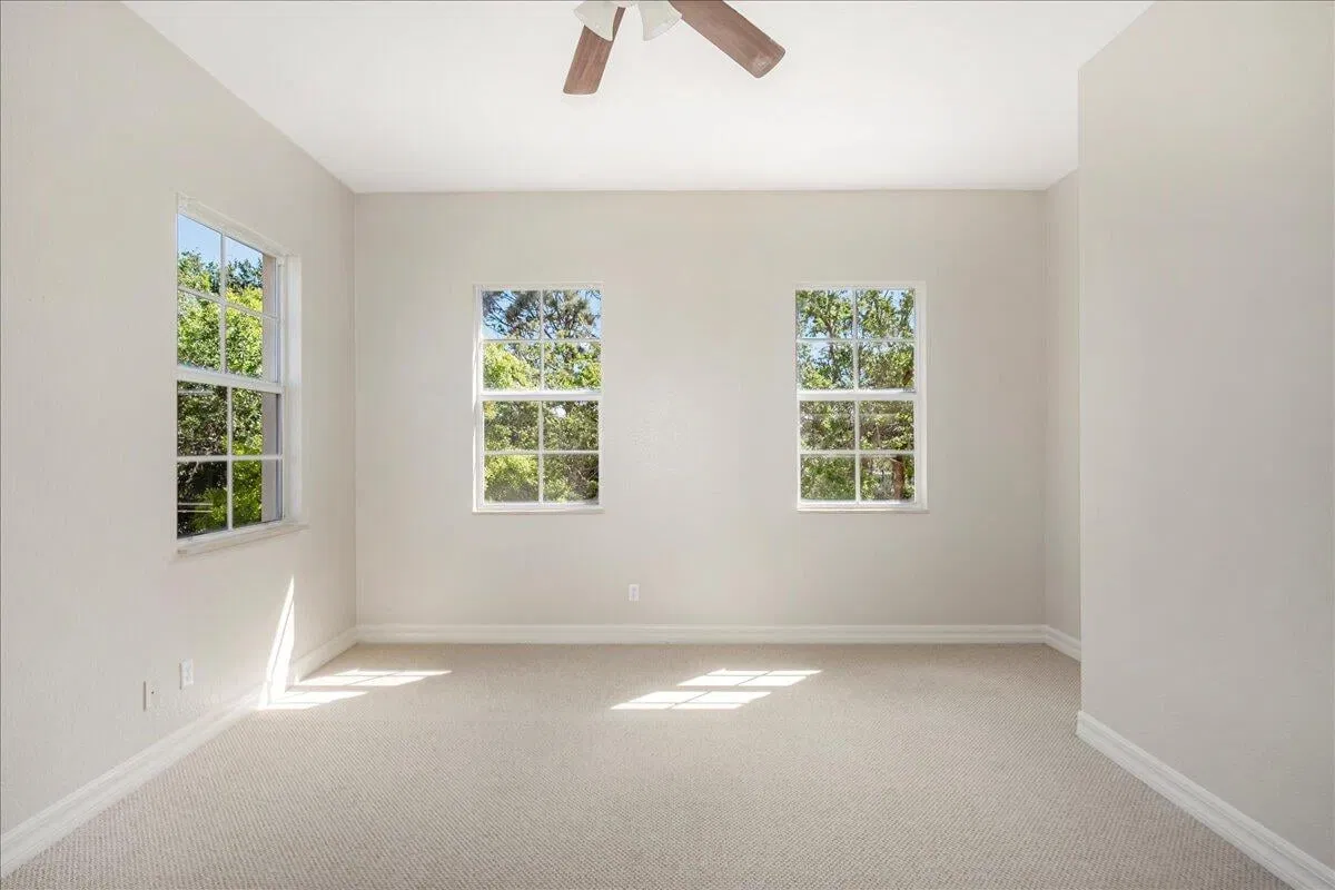 Canterbury Place Residence photo 43
