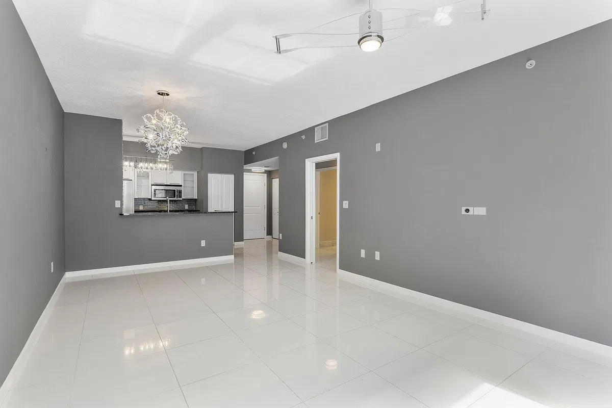 The Astor Unit 314 photo 16