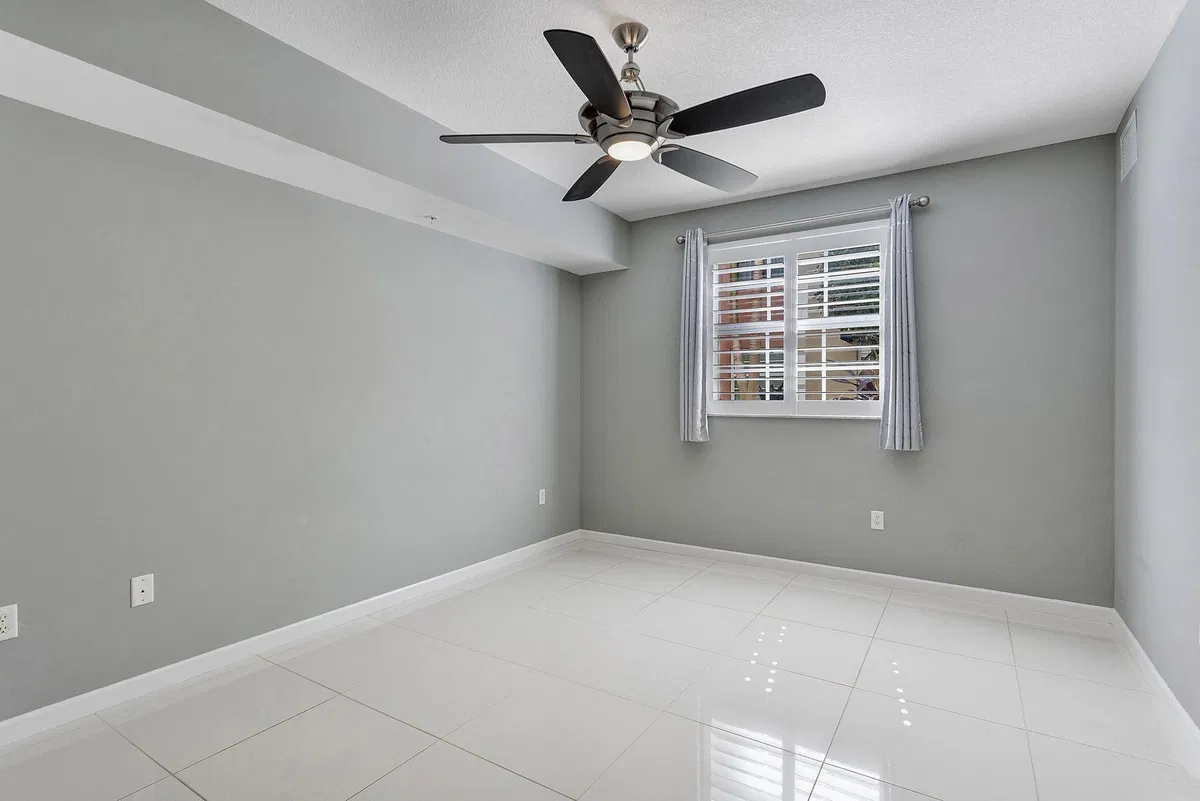 The Astor Unit 314 photo 19
