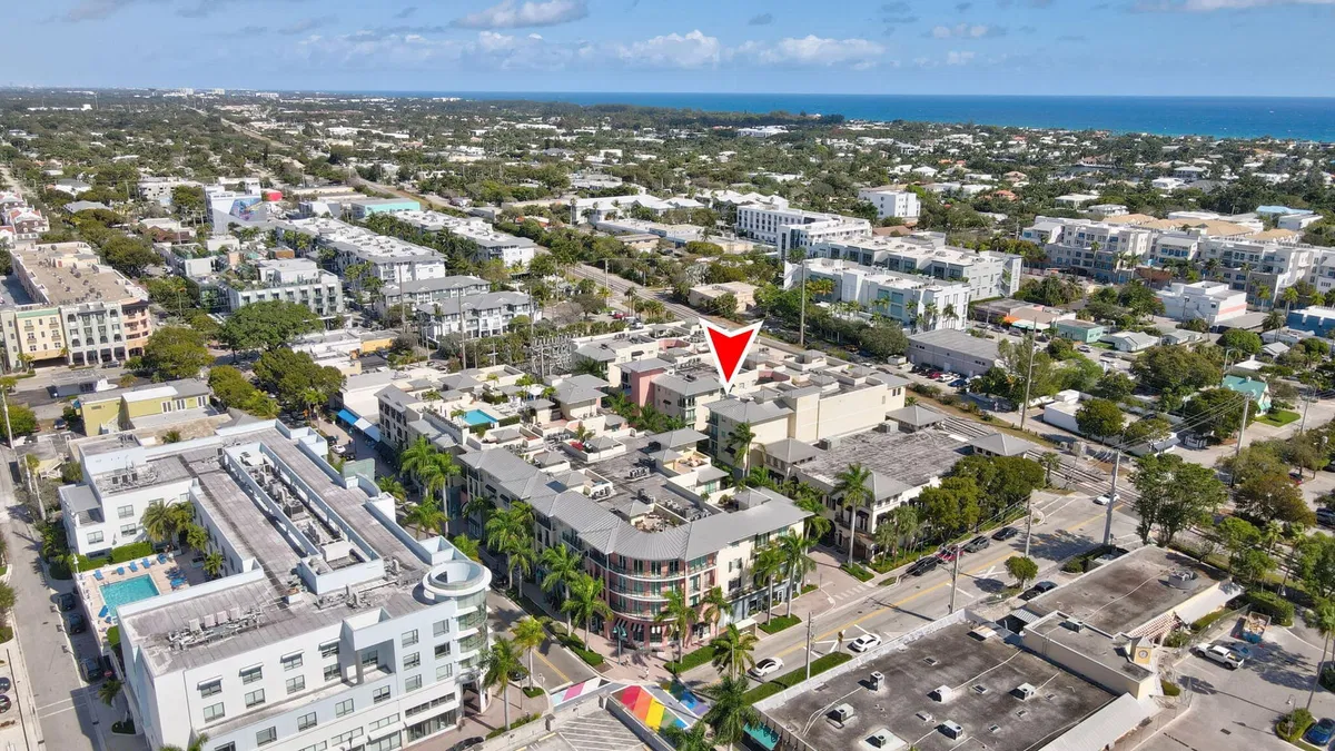 The Astor Unit 314 photo 40
