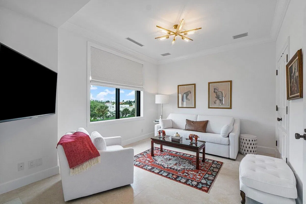 Palm Beach Biltmore Unit 203 photo 10