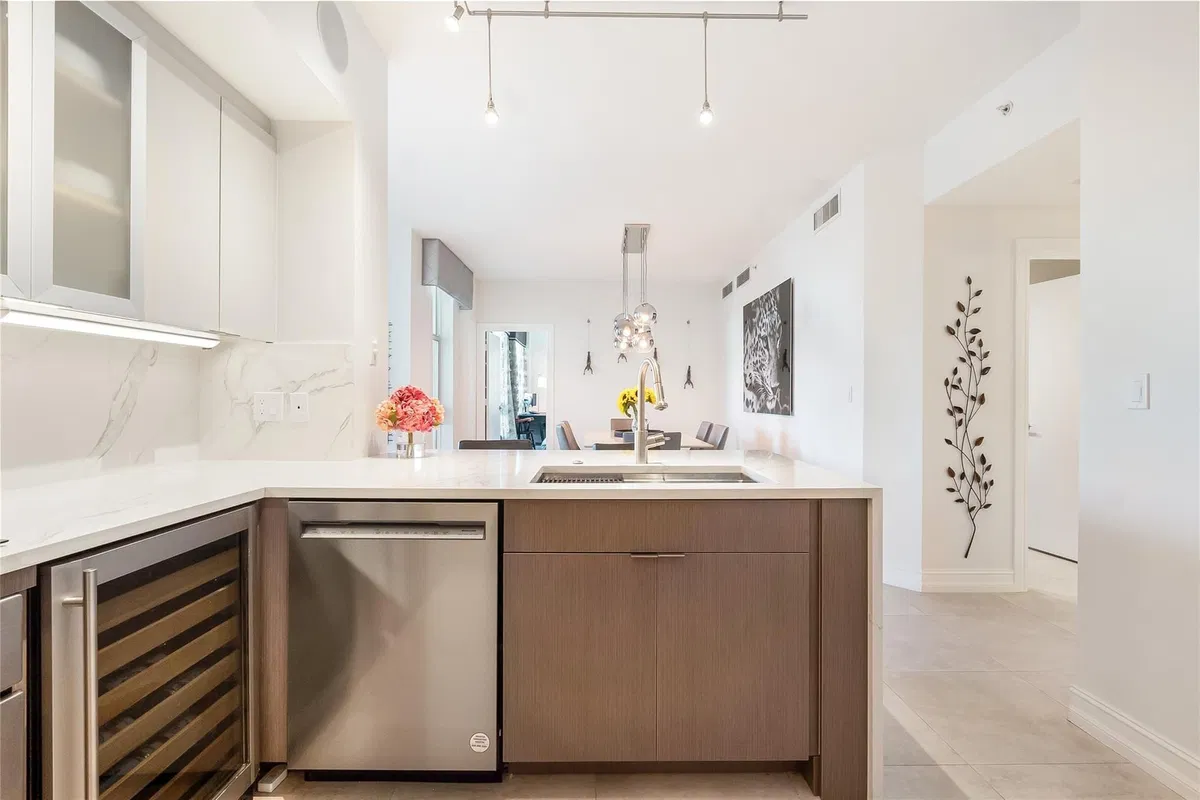 CityPlace South Tower Unit 1410 photo 10