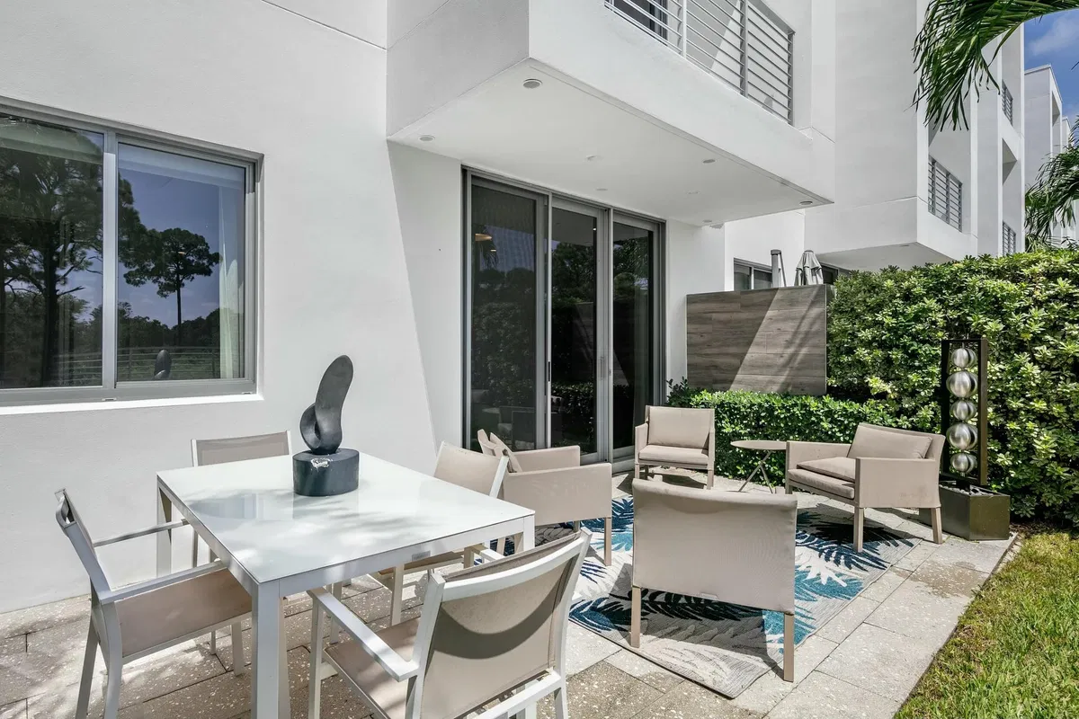 Moderne Boca Residence photo 7