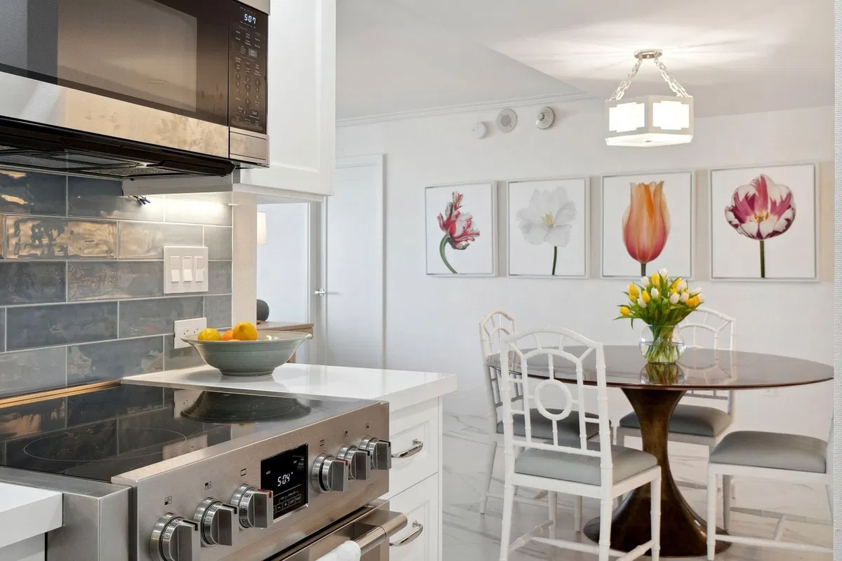 Trianon Unit Ph2 photo 22