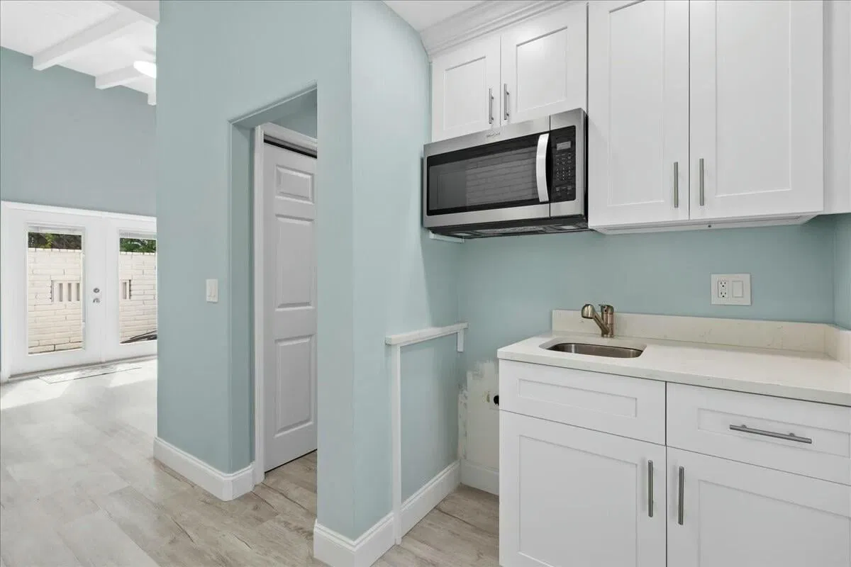 Residence photo 22