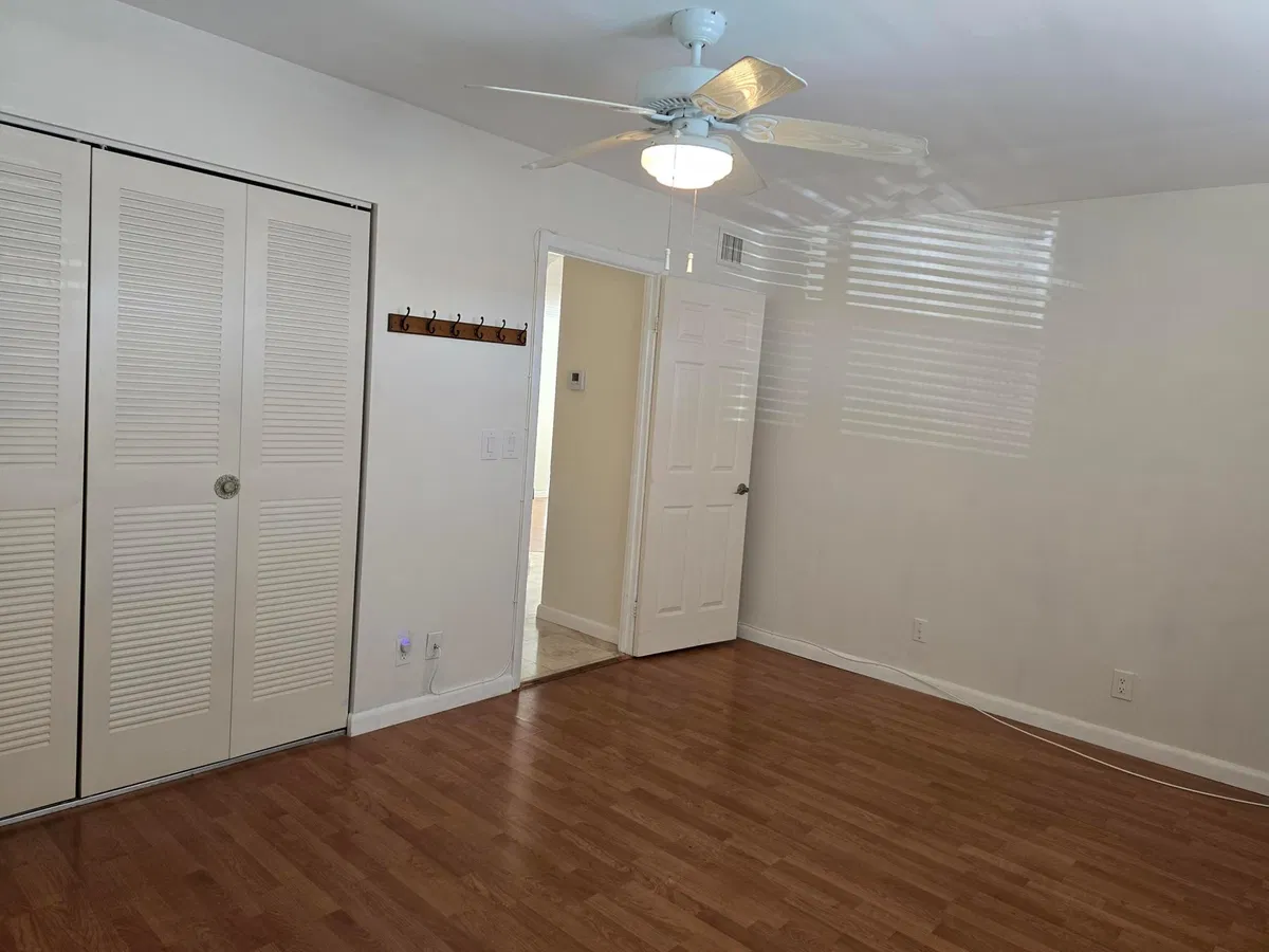 Residence photo 7