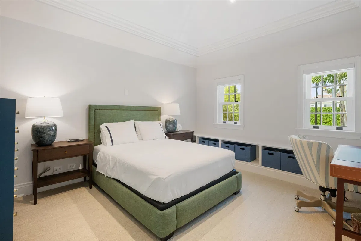  Residence photo 19