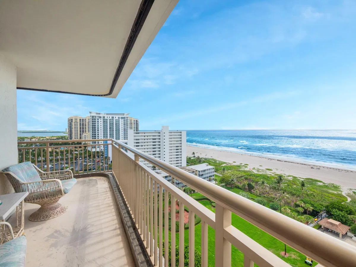 Singer Island Residence photo 19