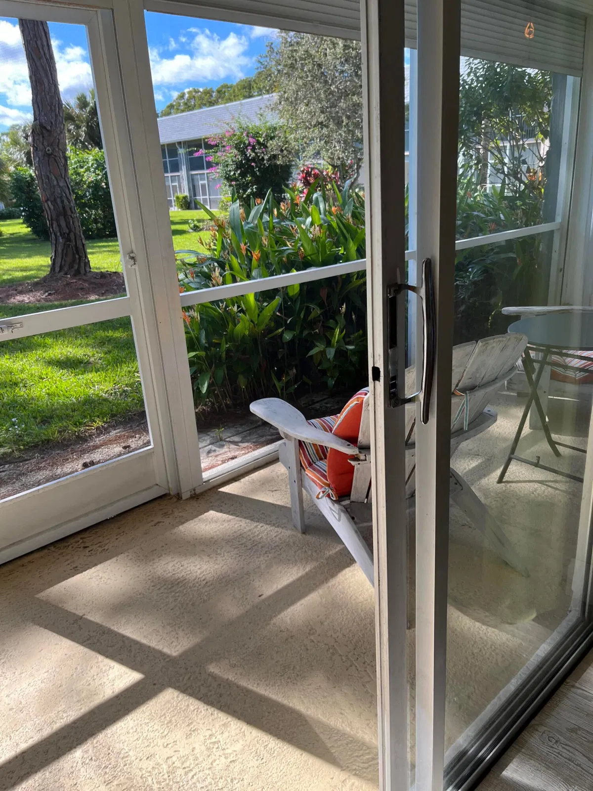 Unit 293 photo 28