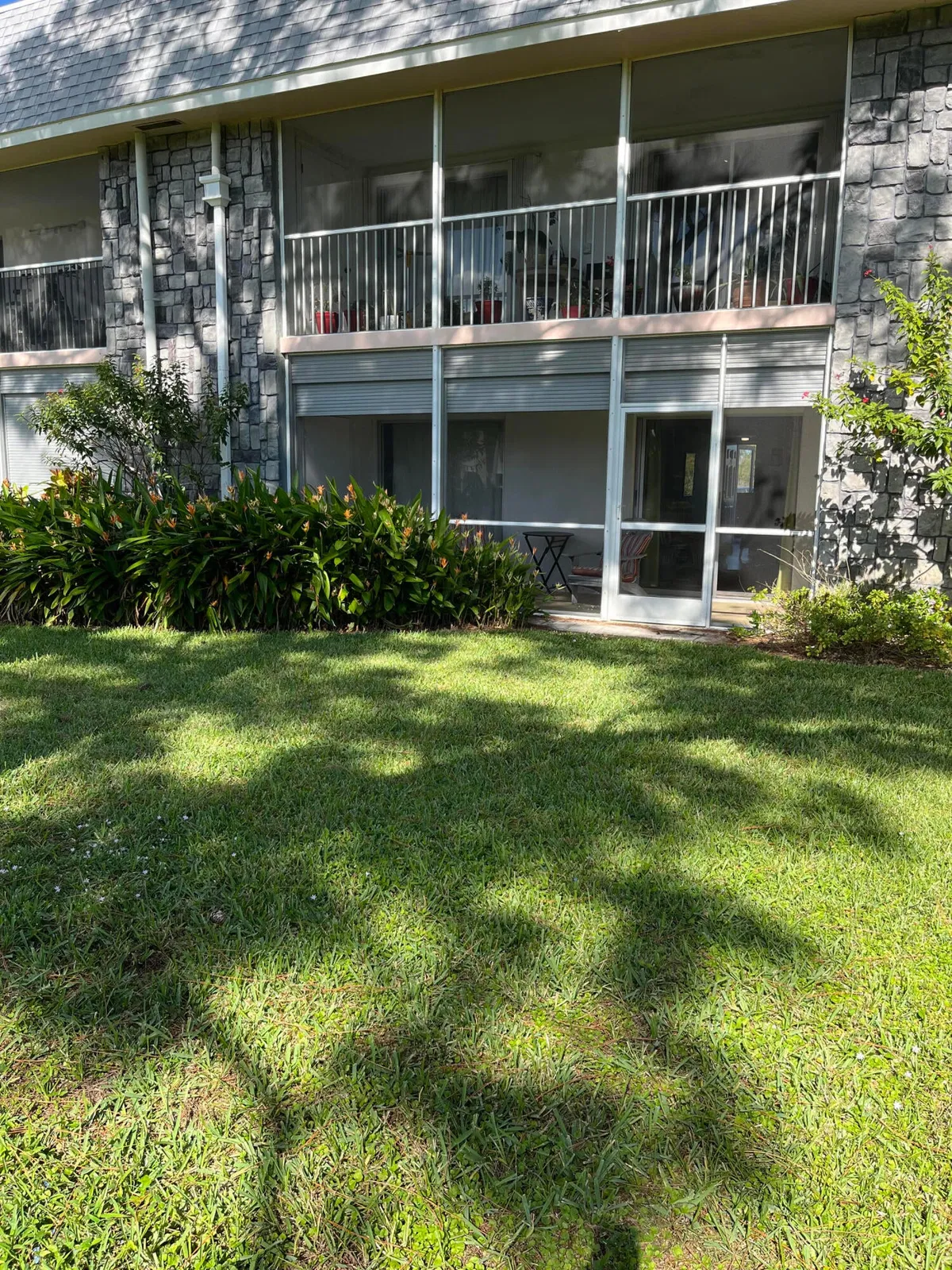 Unit 293 photo 31