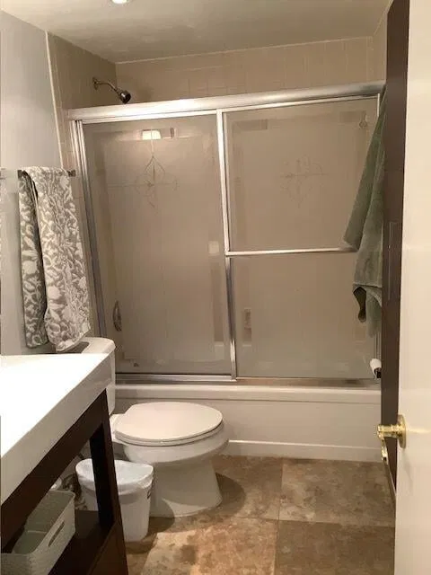 Unit 9209 photo 34