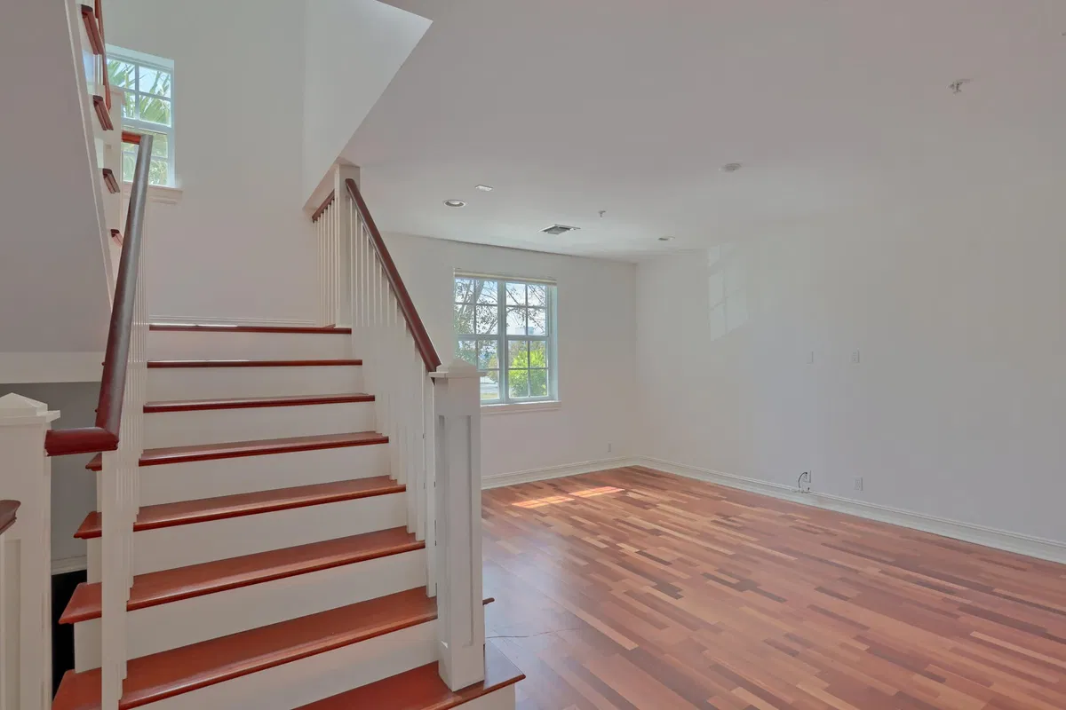 Magnolia Court Residence photo 13
