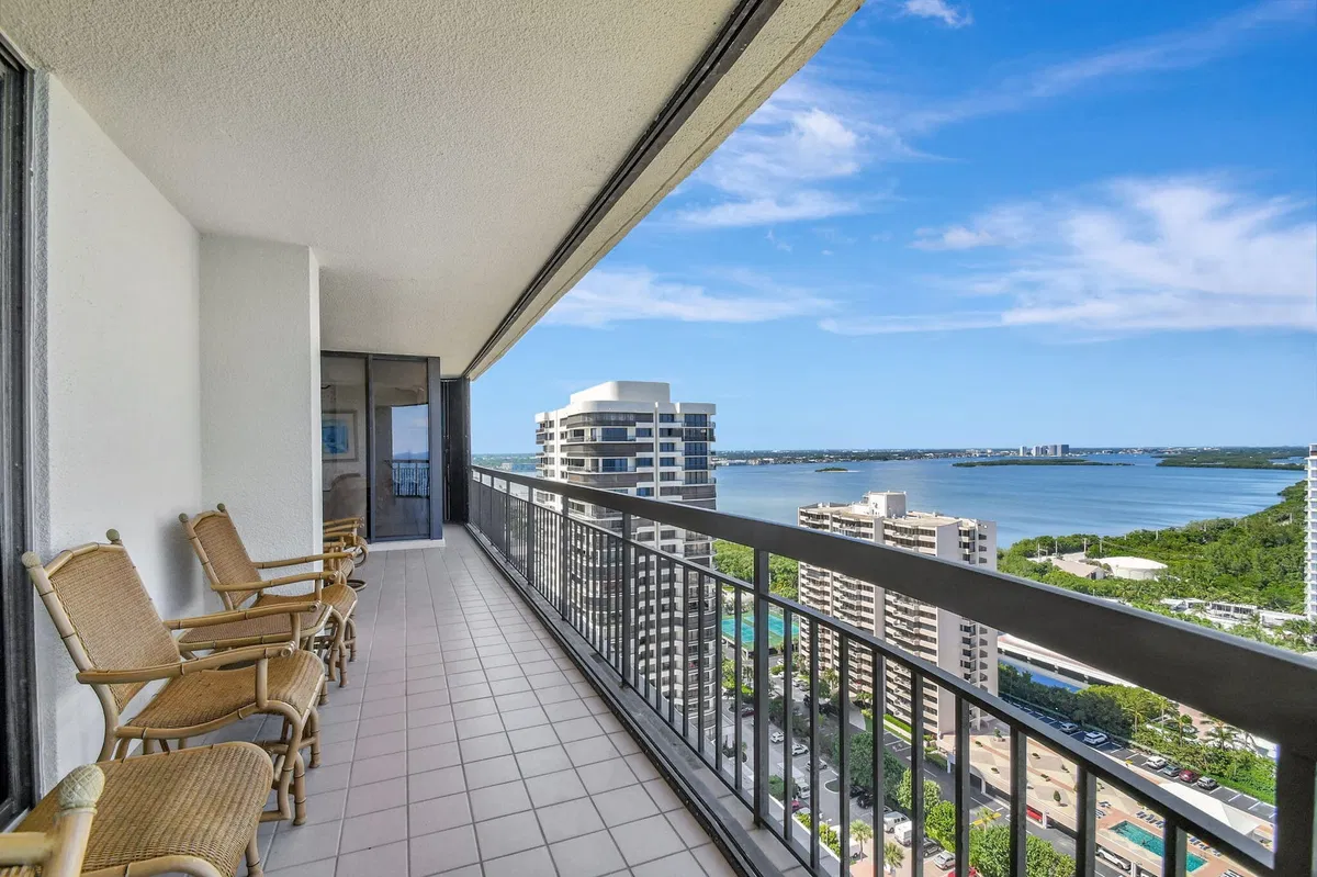 4000 N Ocean Singer Island Unit 2401 photo 16
