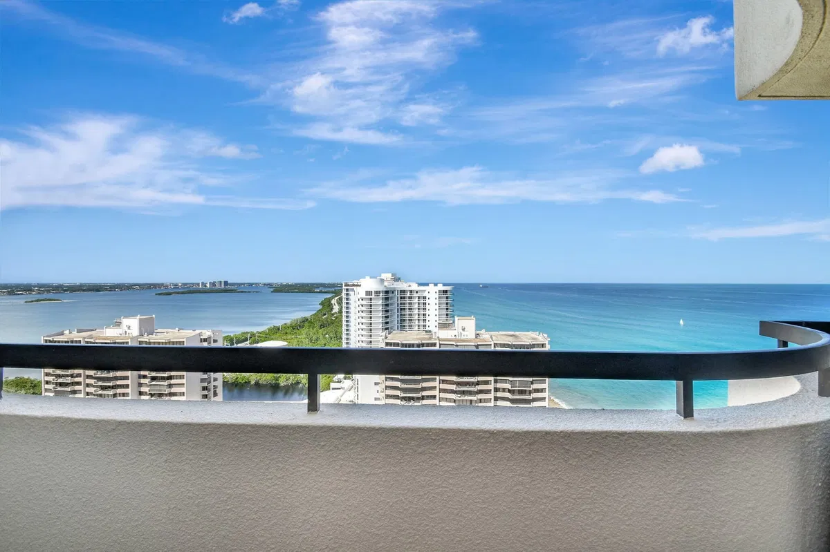 4000 N Ocean Singer Island Unit 2401 photo 22