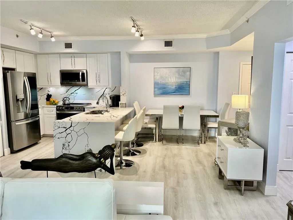 Downtown West Palm Beach Unit 112 photo 10