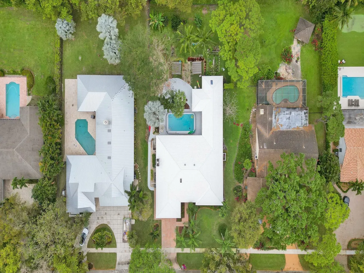 Boca Bath & Tennis Residence photo 85