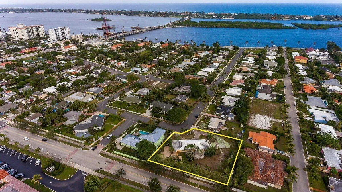 SoSo West Palm Beach Residence photo 4