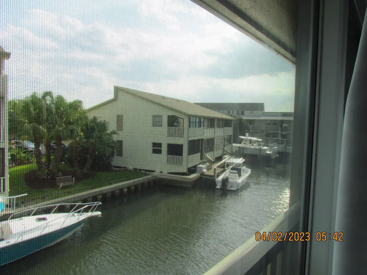 Unit 2-202 photo 13