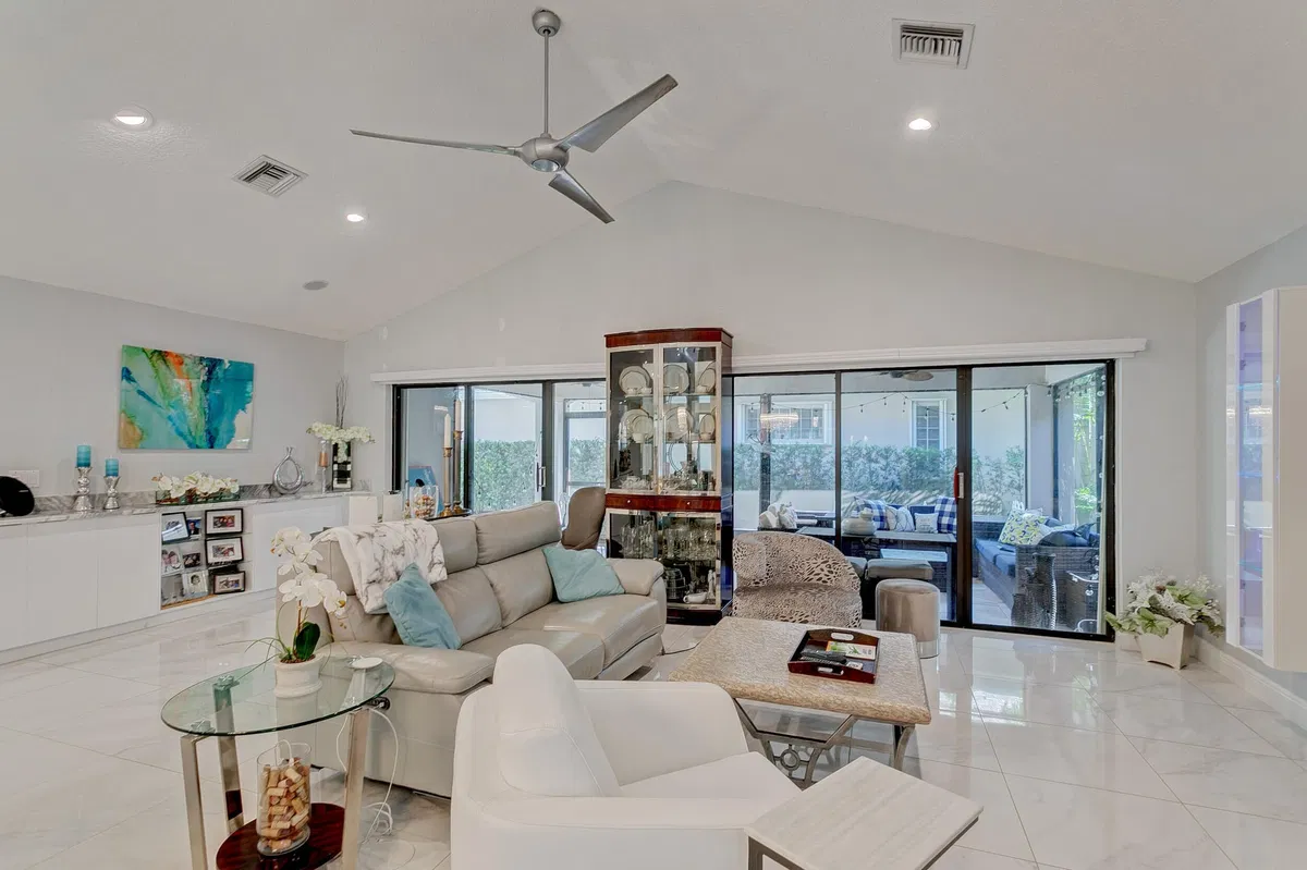 PGA National Palm Beach Gardens Residence photo 16
