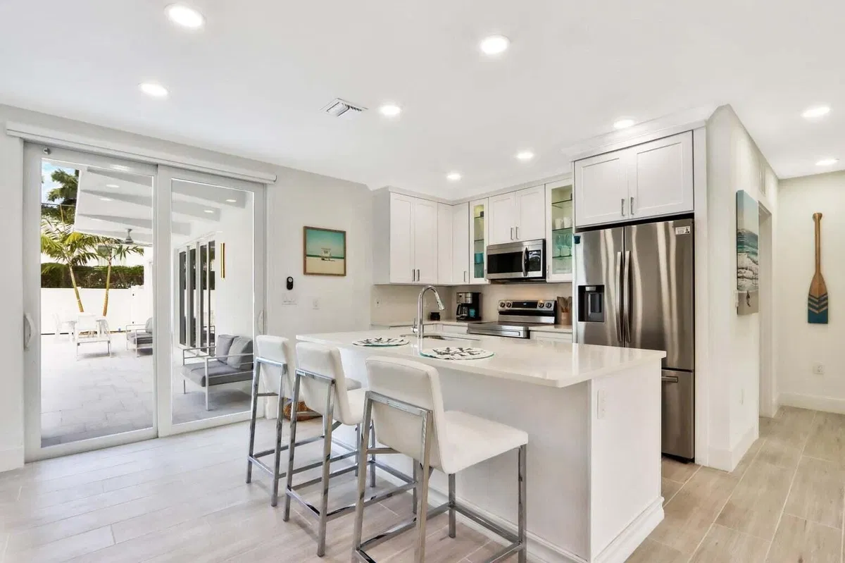 Palm Beach Shores Residence photo 31