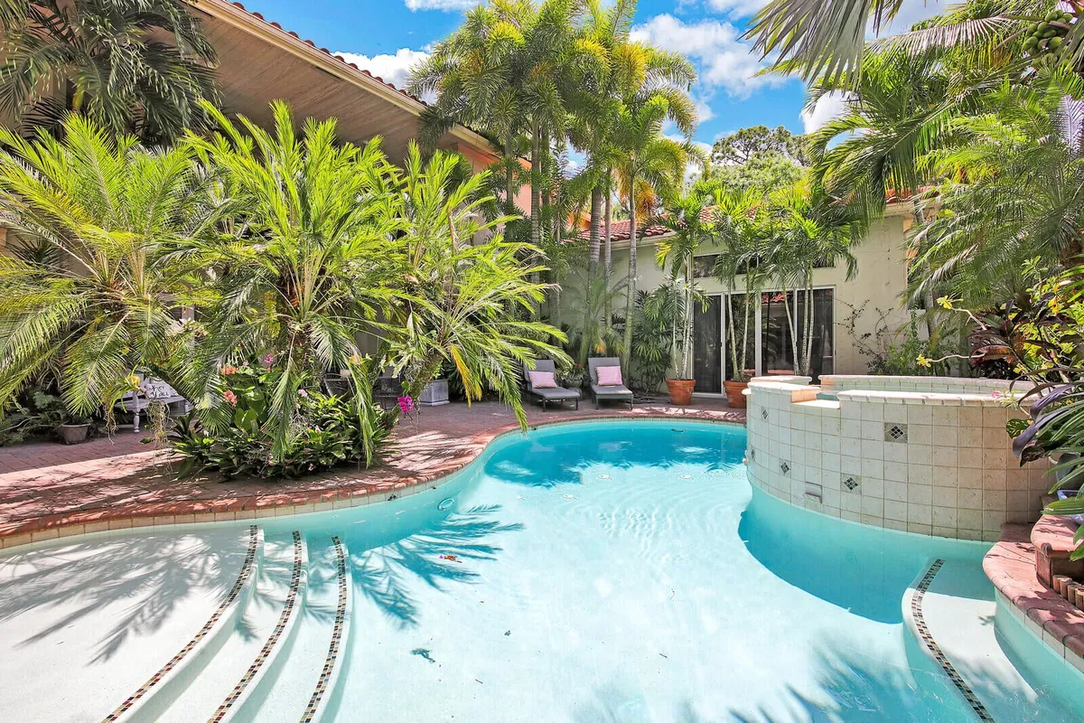 Residence photo 10
