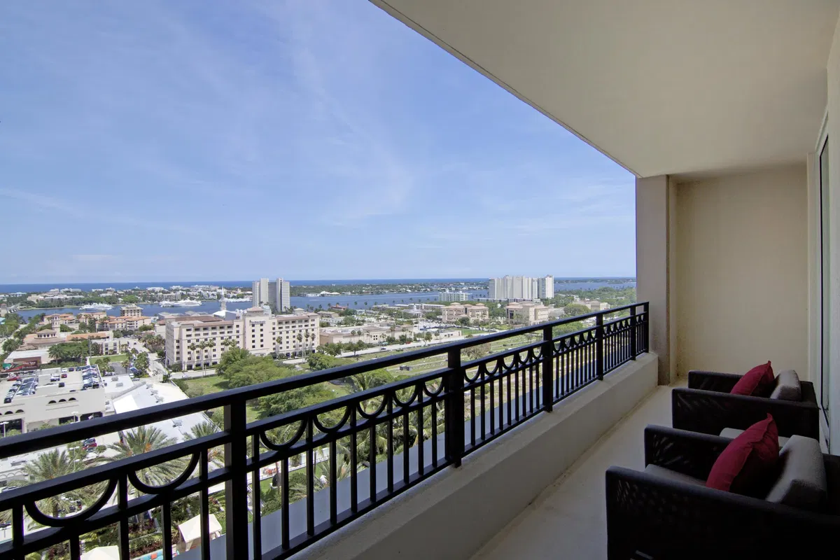 Cityplace South Tower Unit 1815 photo 10
