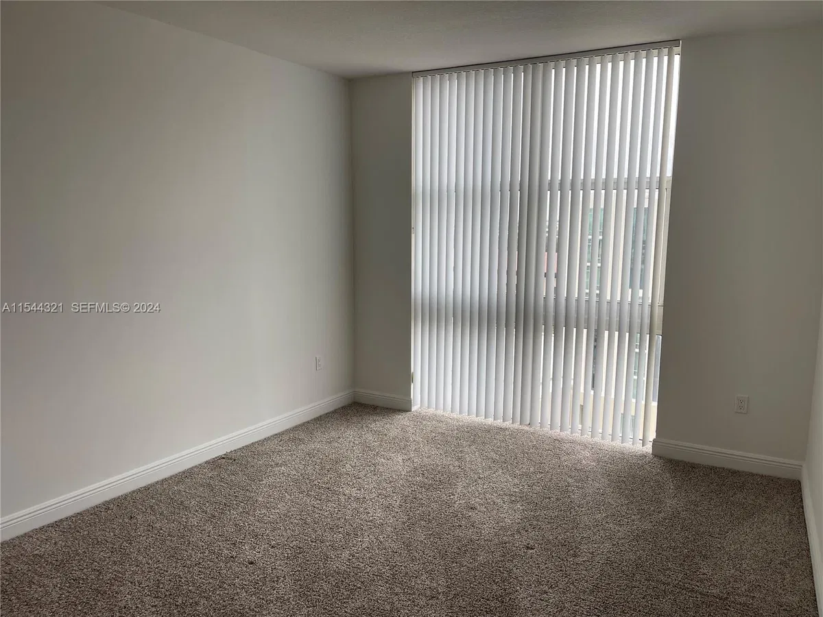 Cityplace South Tower Unit 1018 photo 7