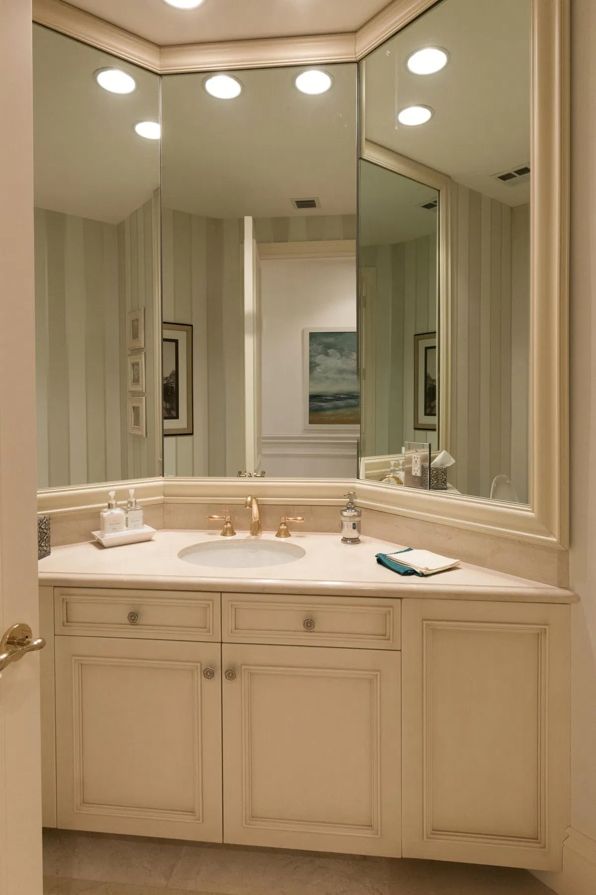 Bellaria Condos Palm Beach Unit 204 photo 19
