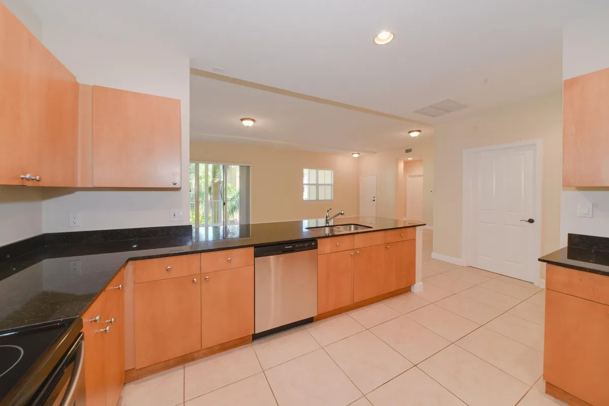 Flagler Landing Unit 302 photo 19