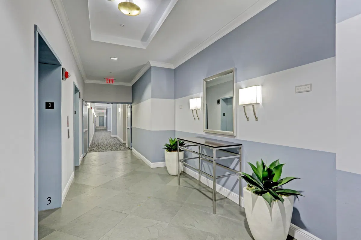 The Strand Unit 310 photo 10