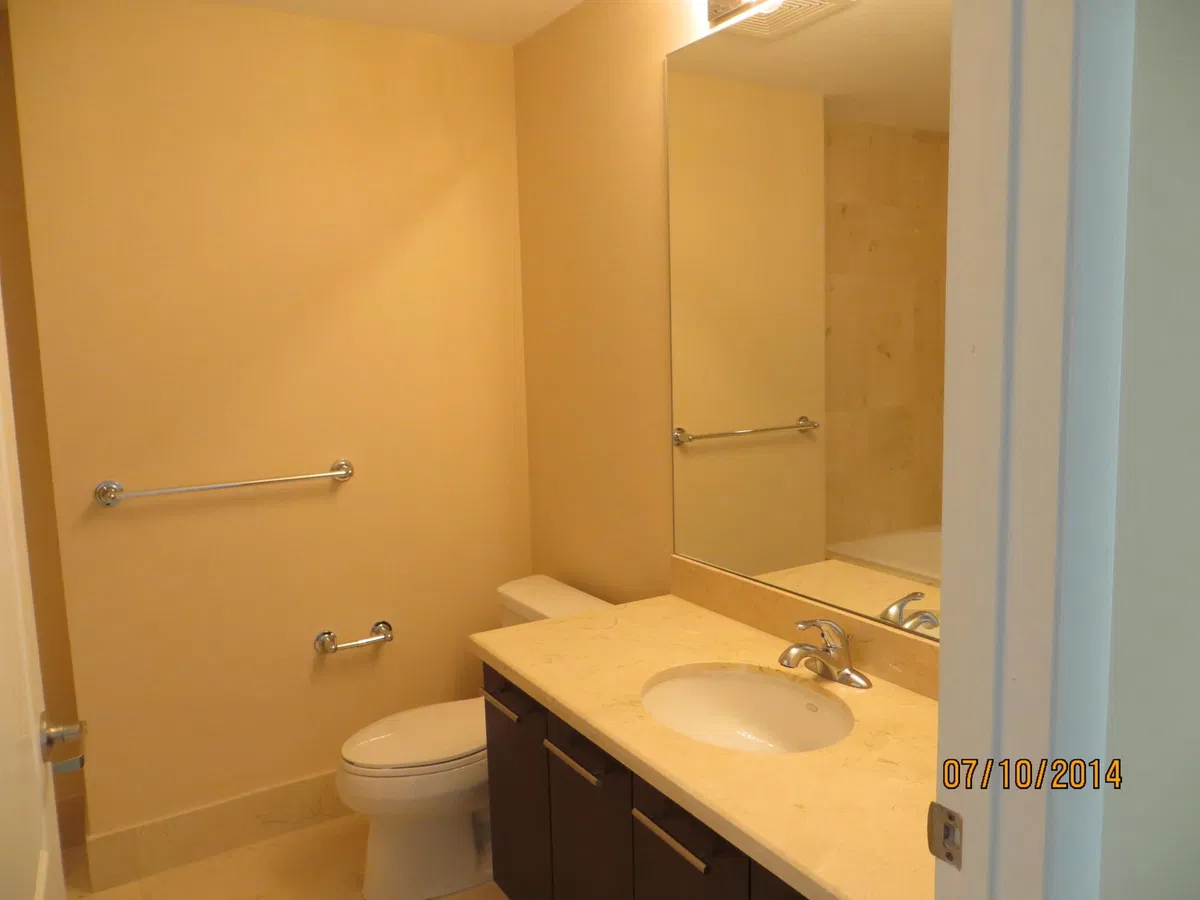 The Whitney Unit 407 photo 4