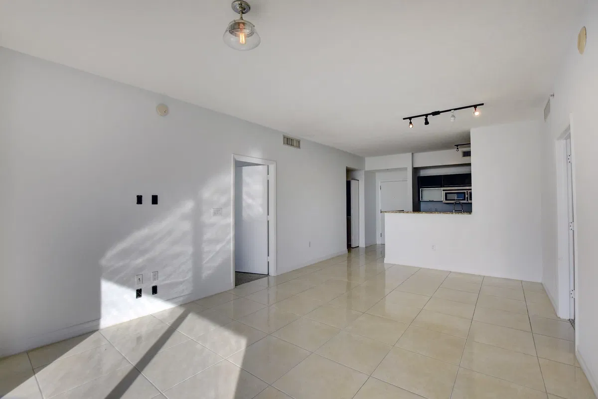 CityPlace South Tower Unit 1120 photo 7