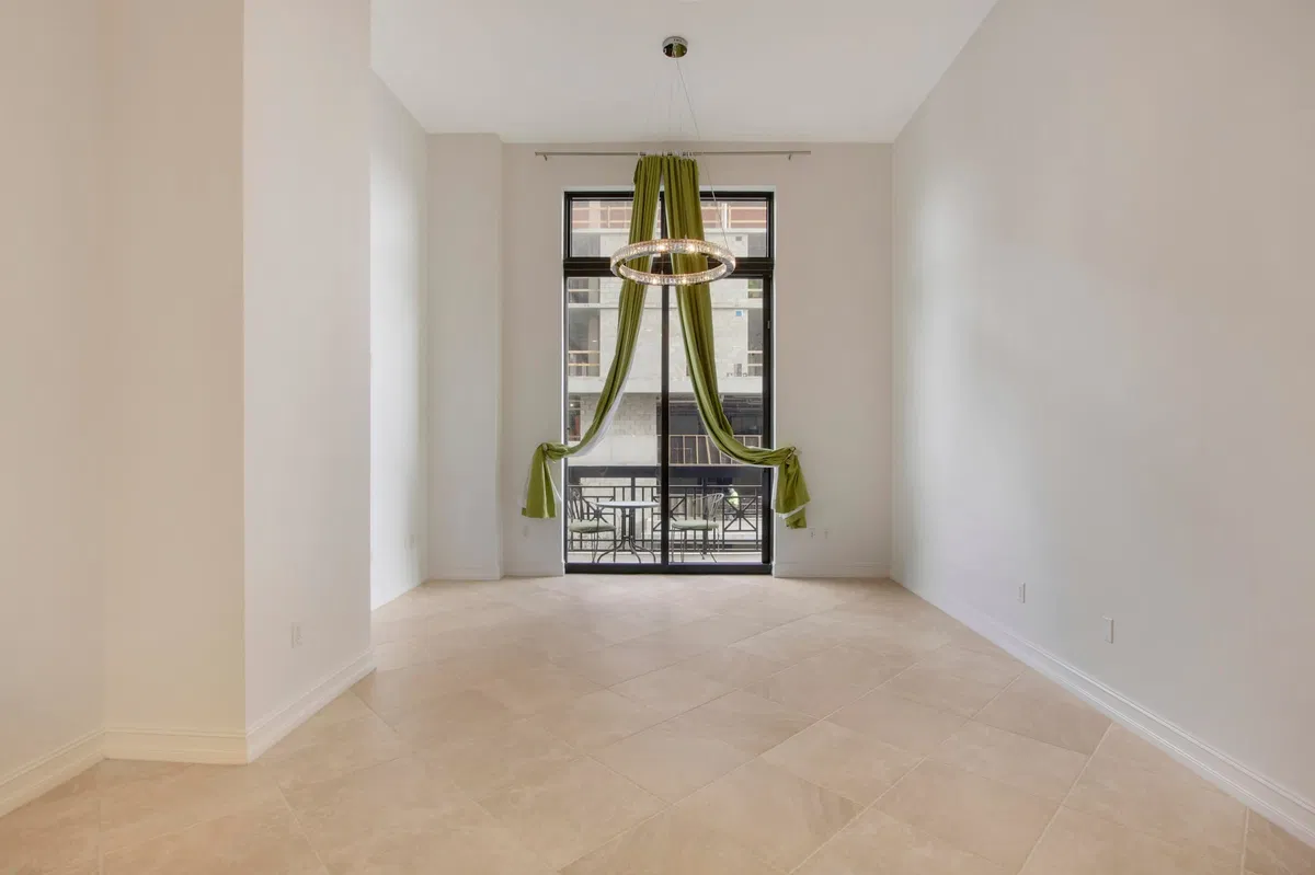 Two City Plaza Unit 216 photo 10