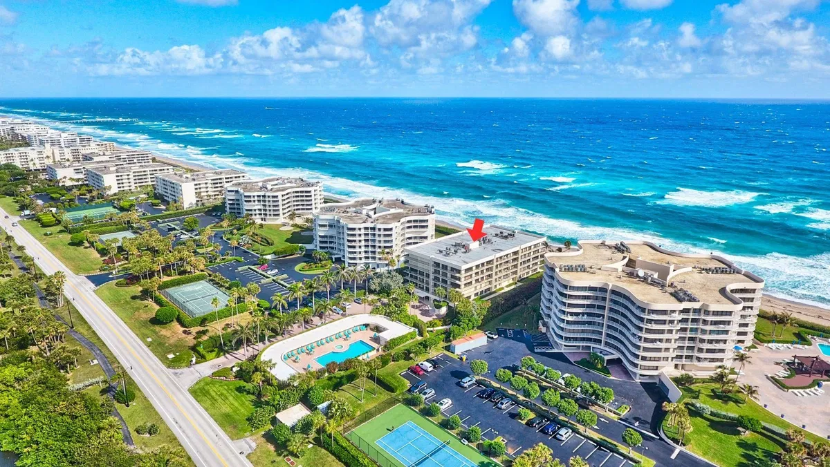 Emeraude Palm Beach Unit 105 photo 4