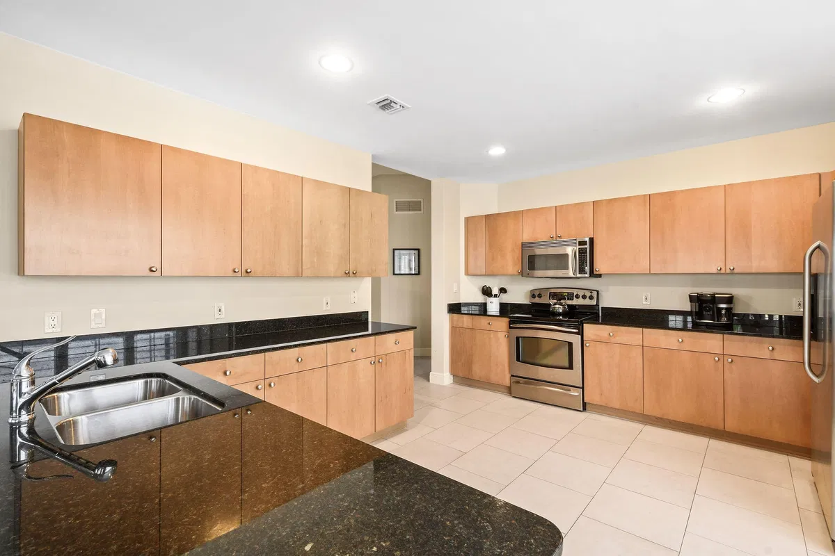 Flagler Landing Unit 302 photo 19