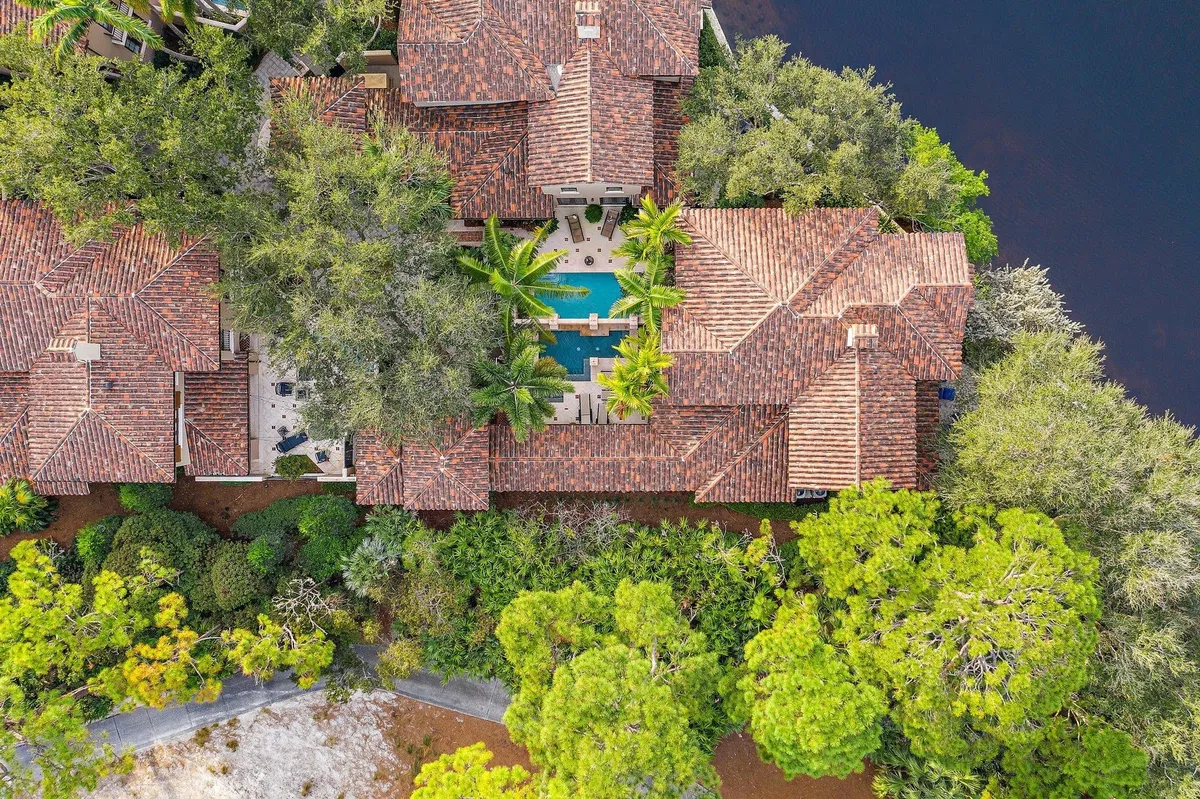 Bear's Club Residence photo 4